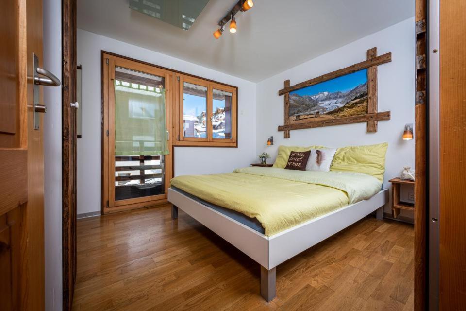 Hotel Slalom Bettmeralp Quarto foto